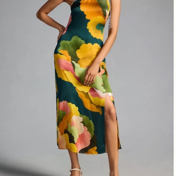 Absolutely stunning dress from Far from Rio brand new. - Picture 4 of 5